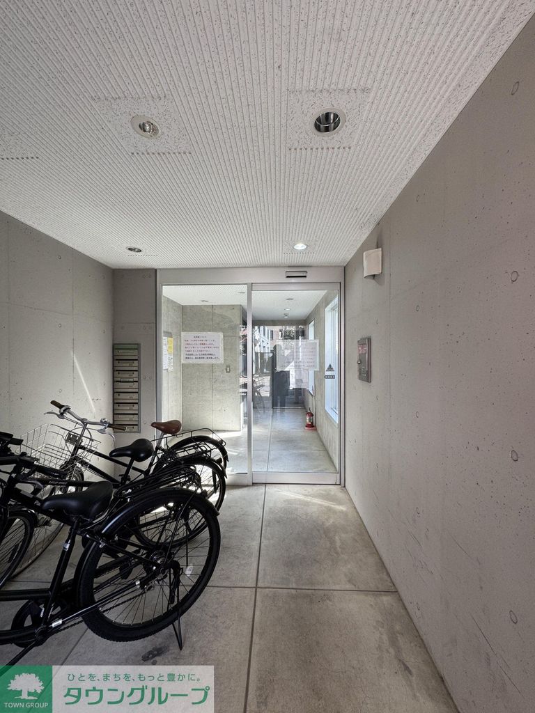 駐車場　駐輪場