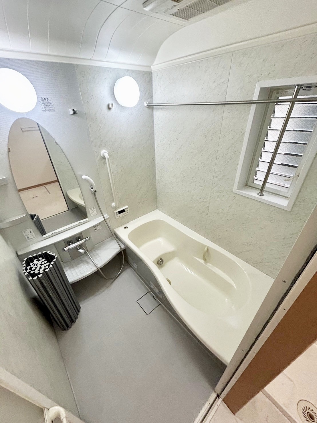 バス・シャワールーム　ユニットバス