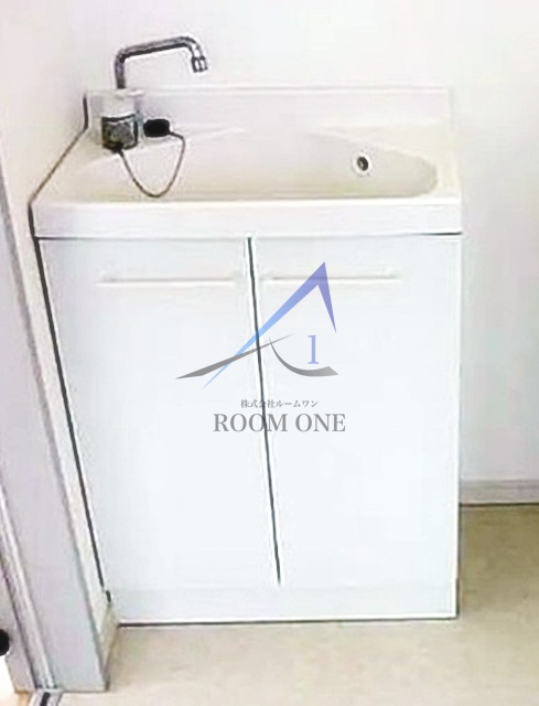 洗面設備　洗面台です。