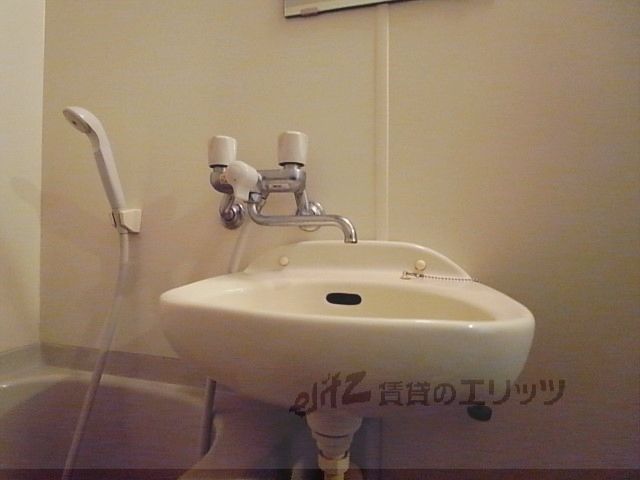 洗面設備　洗面所