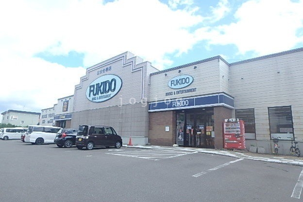 レンタルビデオ　TSUTAYA豊岡店（レンタルビデオ）まで1810m