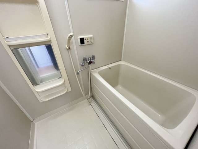 バス・シャワールーム　別部屋参考写真