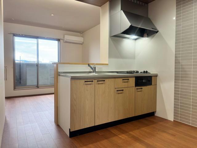 キッチン　別部屋イメージ画像