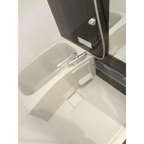 バス・シャワールーム　?