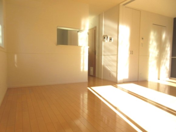 居室・リビング　★南面の明るいリビング★