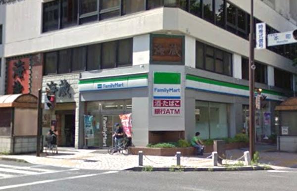 コンビニ　ファミリーマート宇都宮本町大通り店（コンビニ）まで286m
