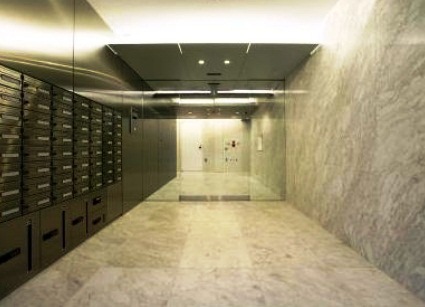 エントランス　※別棟参考写真