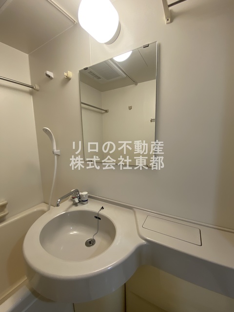 洗面設備　洗面ボウルもついているので、ここで洗顔できますね☆