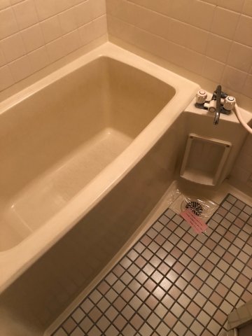 バス・シャワールーム　落ち着く空間のバスルーム♪