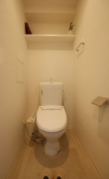 トイレ　別部屋参考写真