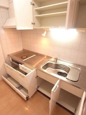 キッチン　※別号室参考写真