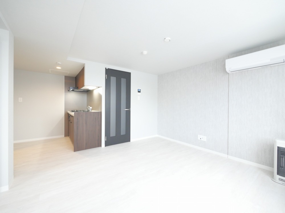 居室・リビング　☆10.6帖の広々としたリビングです！