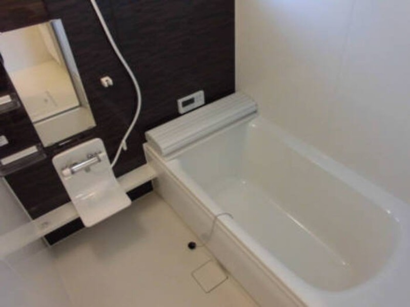 バス・シャワールーム　図面と現状に相違がある場合には現状を優先