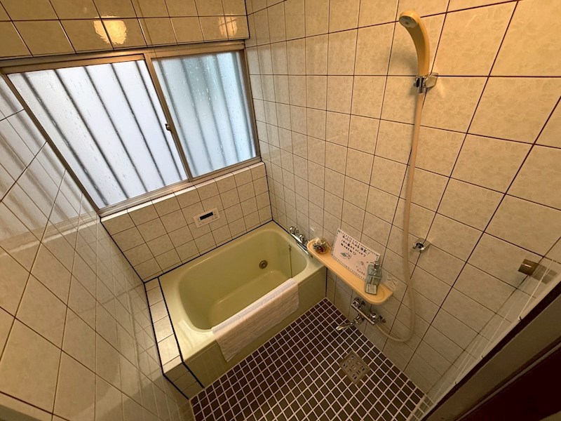 バス・シャワールーム　現況優先