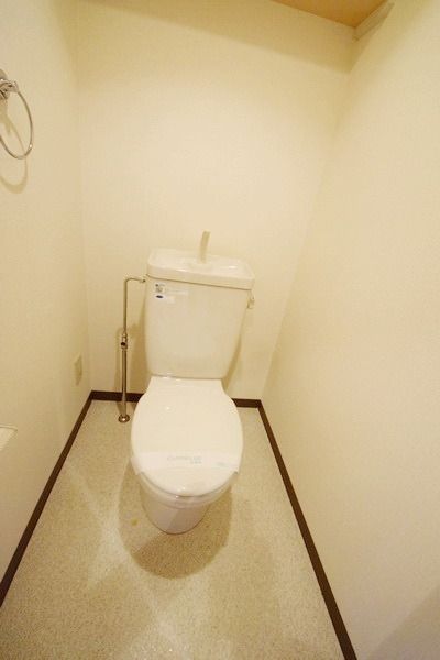 トイレ　★お部屋探しは株式会社タウンハウジング東京まで★