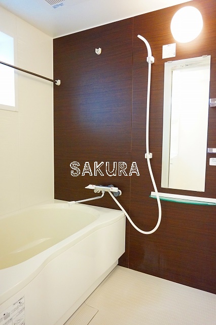 バス・シャワールーム　日々の疲れを癒すお風呂です♪