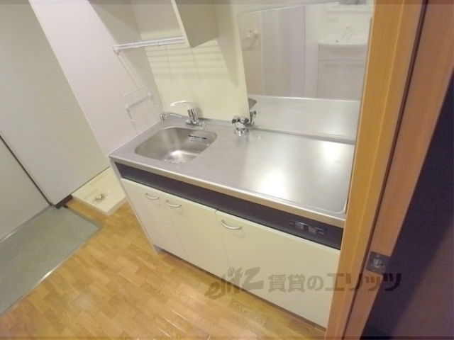 キッチン　広めのキッチンです。