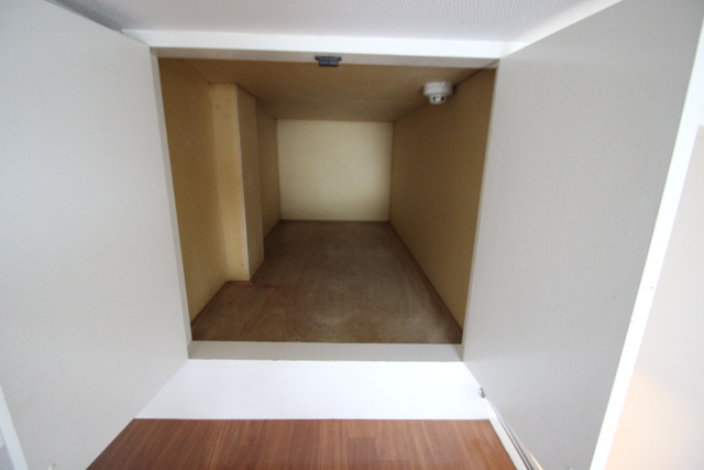収納　ロフトの奥の収納