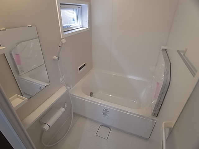 バス・シャワールーム　バスルーム