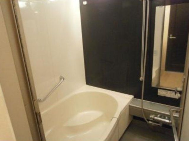 バス・シャワールーム　☆ゆっくりくつろげるお風呂☆