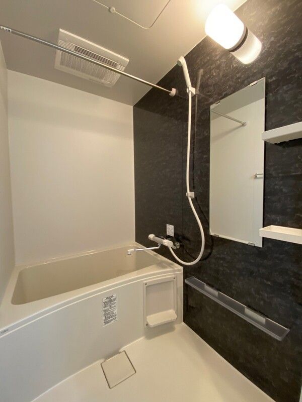 バス・シャワールーム　☆ゆったりくつろげるお風呂☆