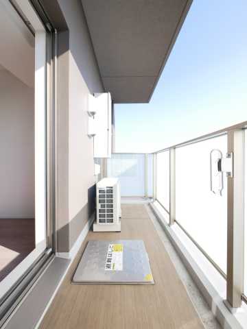 バルコニー　ザ・パークハビオ巣鴨のバルコニー