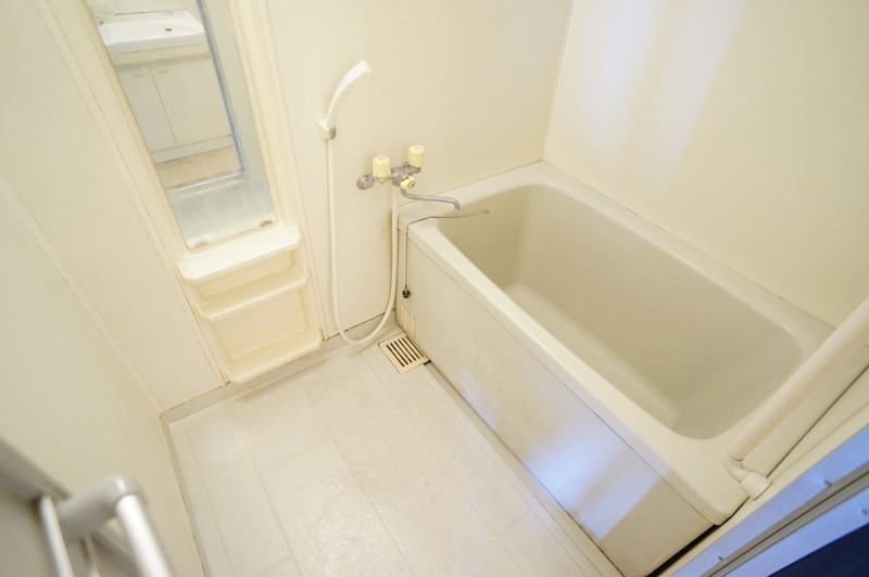 バス・シャワールーム　別号室