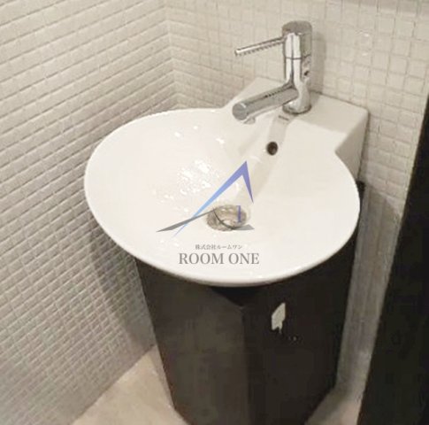 洗面設備　洗面台です。