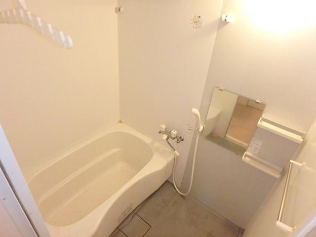 バス・シャワールーム　※別号室参考写真です