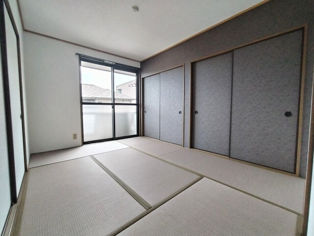 その他部屋・スペース　★★南側、６帖の和室です♪★★