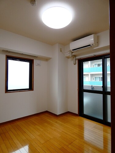 居室・リビング　洋室