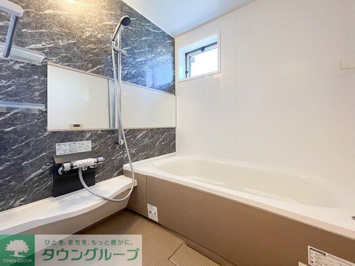 バス・シャワールーム　お問合せはタウンハウジングまで！※現地待合わせ相談可能