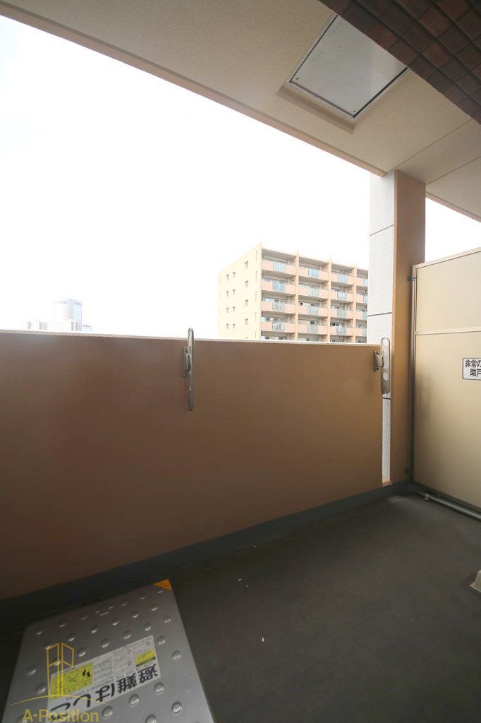 バルコニー　プレサンス大阪城公園ファーストシート