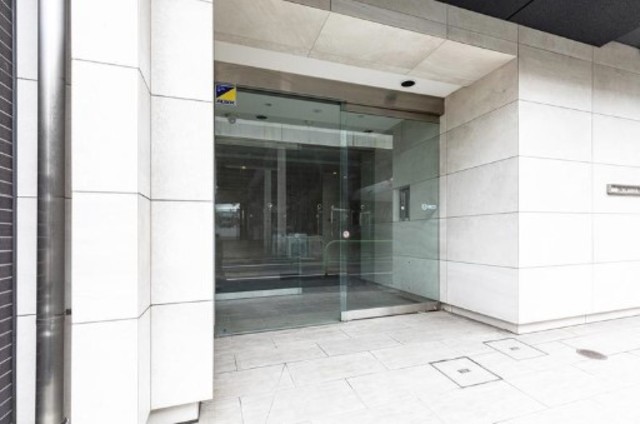 エントランス　エントランス部分