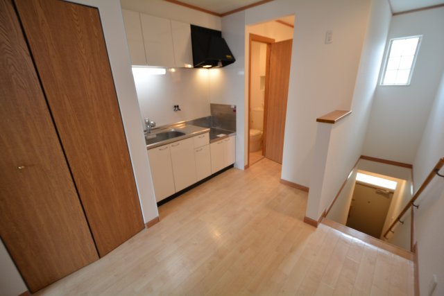 居室・リビング　エアコン付きで初期費用を抑えたい方にもおすすめです。