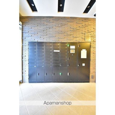 ロビー　ロビー