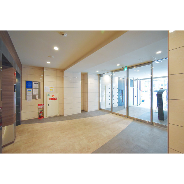 居室・リビング　こちらのリビングで趣味の時間をお楽しみください