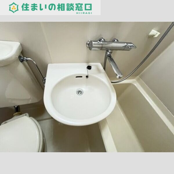 洗面設備　同型