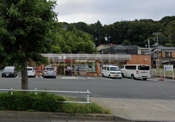コンビニ　セブンイレブン町田南大谷店（コンビニ）まで490m