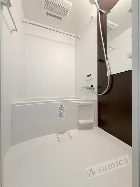 バス・シャワールーム　同施工の参考写真です