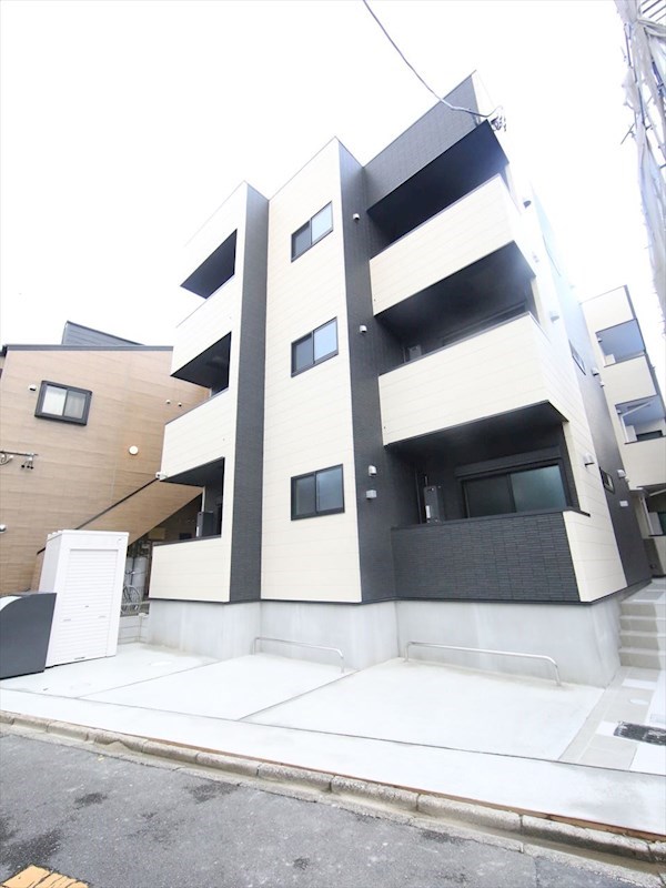 建物外観　外観　オートロック付　宅配ＢＯＸ　インターネット無料