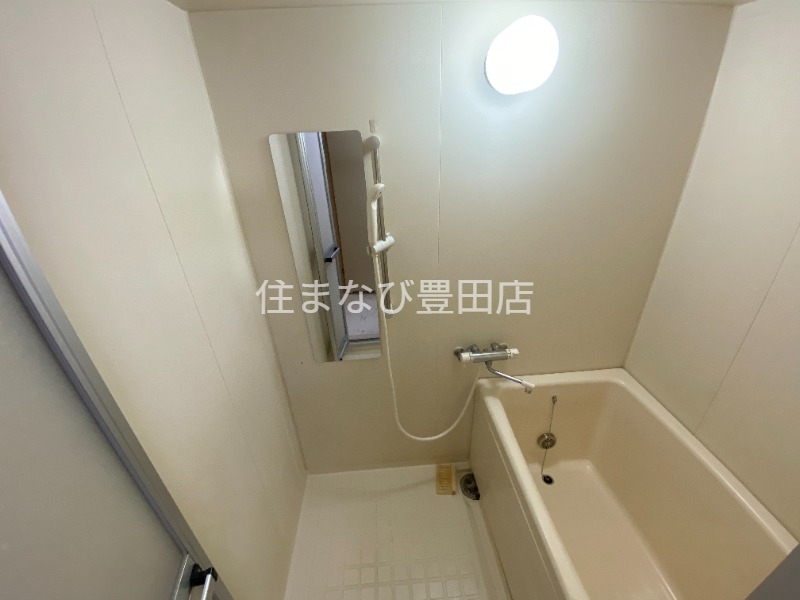 バス・シャワールーム　同型タイプ