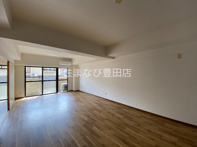 居室・リビング　同型タイプ