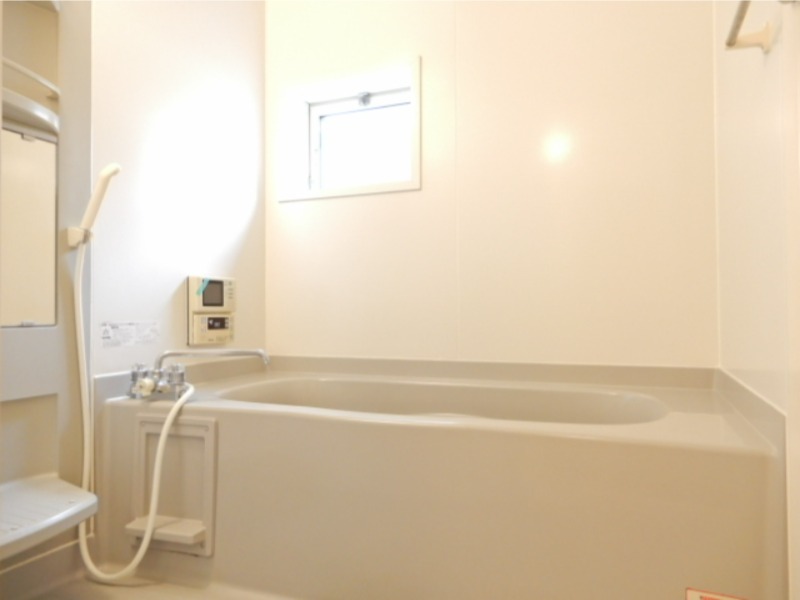 バス・シャワールーム　図面と現状に相違がある場合には現状を優先