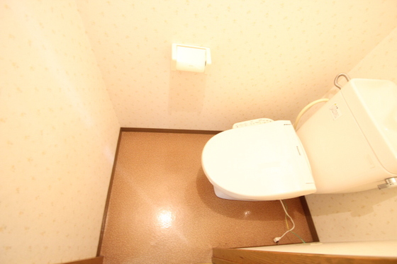 トイレ　※他部屋の写真です。