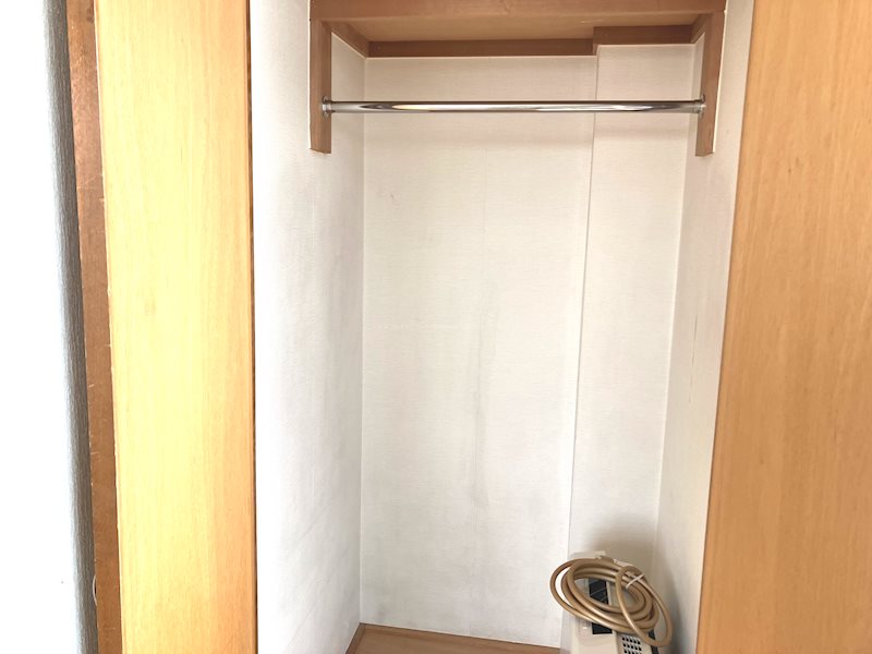 収納　※写真は別号室です。