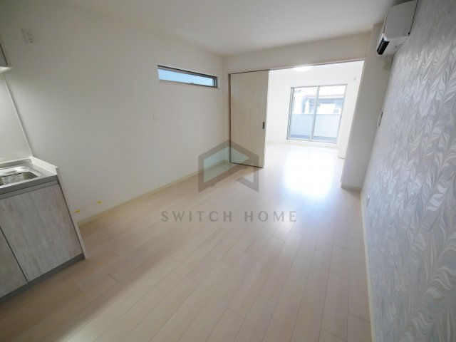 居室・リビング　広いリビングです