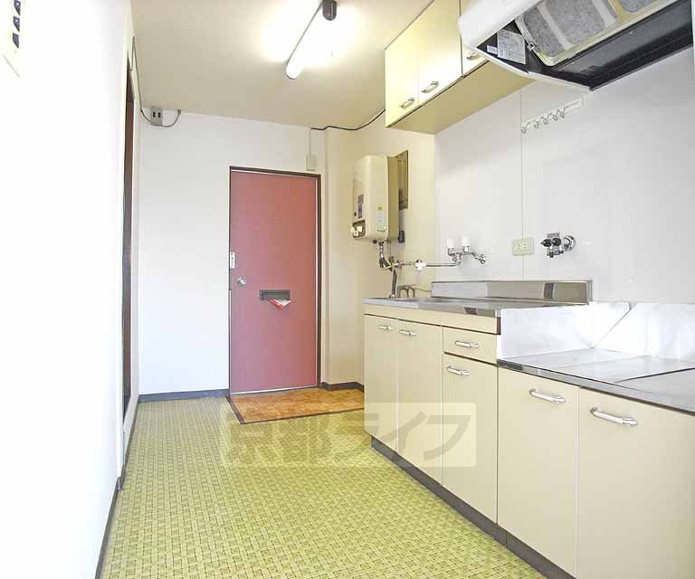 その他部屋・スペース　ゆとりあるキッチンスペースです