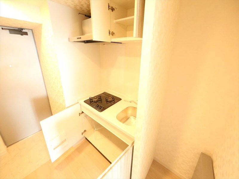 キッチン　システムキッチン（ガス2口コンロ付）