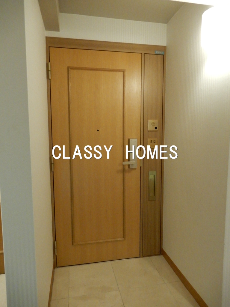 玄関　1995年竣工　品川プリンスレジデンス：玄関